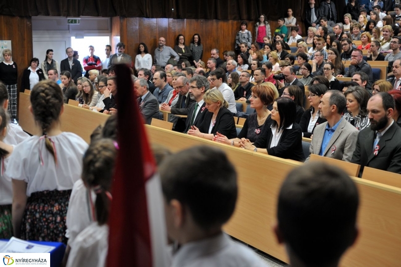 Nemzeti ünnep az egyetemen - fotó Szarka Lajos
