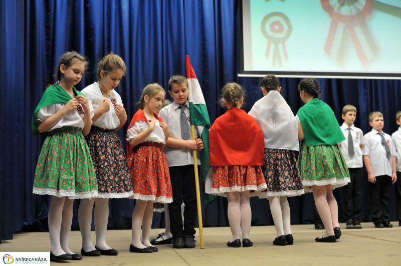 Nemzeti ünnep az egyetemen - fotó Szarka Lajos