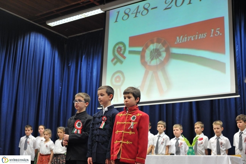 Nemzeti ünnep az egyetemen - fotó Szarka Lajos