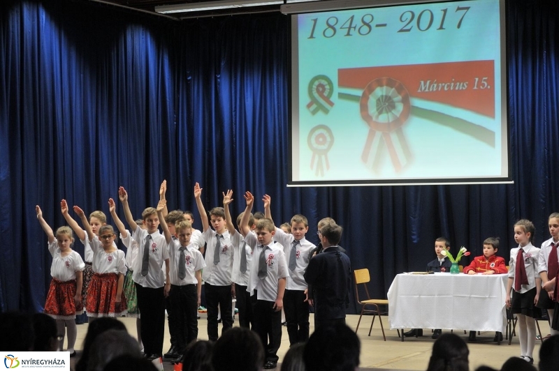 Nemzeti ünnep az egyetemen - fotó Szarka Lajos