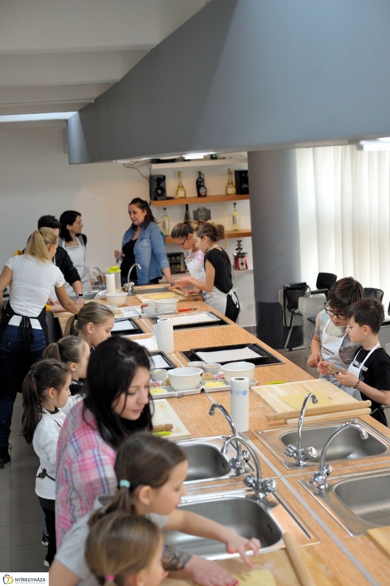 Kicsi séfek Nyíregyházán - fotó Szarka Lajos