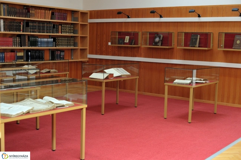 Értékes Esték a Szent Atanáz főiskolán - fotó Szarka Lajos