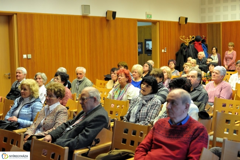 Értékes Esték a Szent Atanáz főiskolán - fotó Szarka Lajos