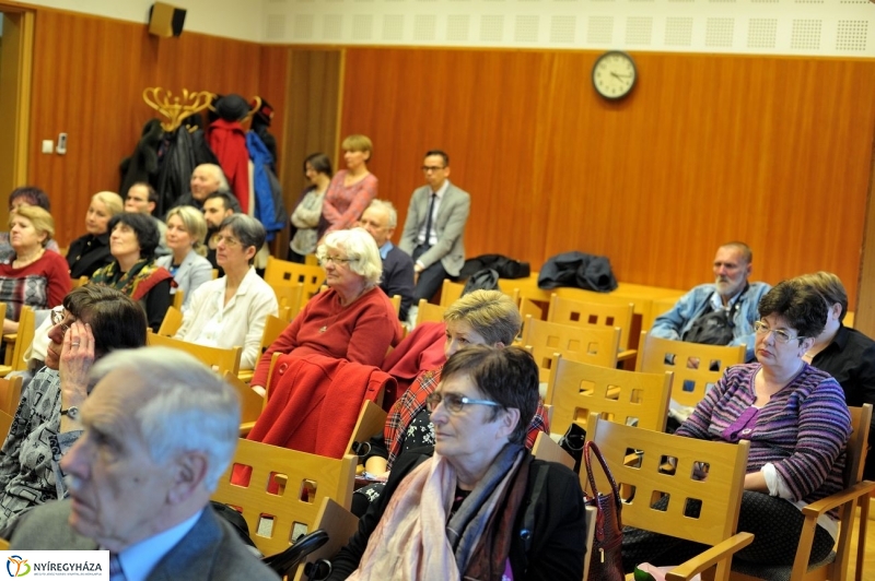 Értékes Esték a Szent Atanáz főiskolán - fotó Szarka Lajos