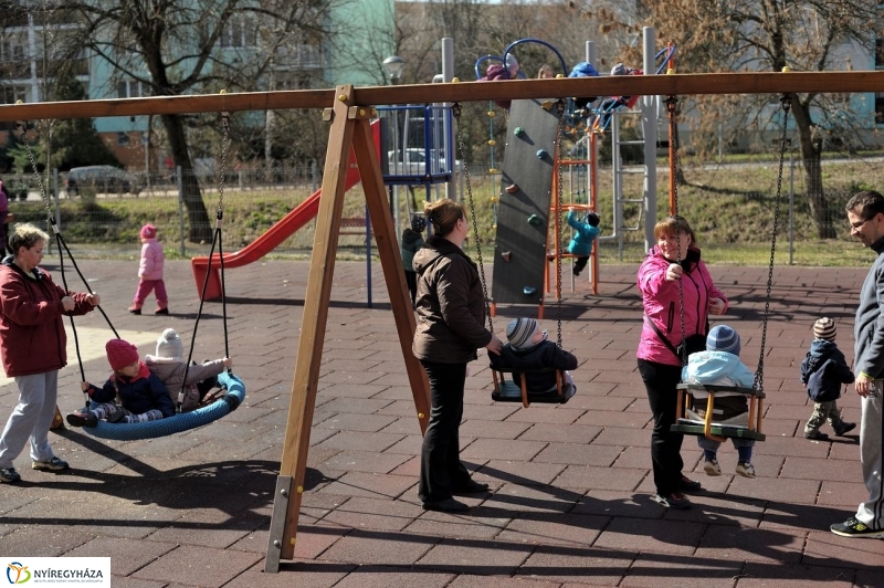 Vidám pillanatok az Érkertben - fotó Szarka Lajos