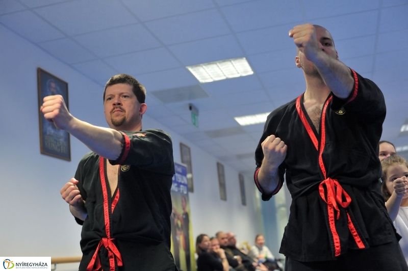 Harc a VMKK-ban - fotó Szarka Lajos