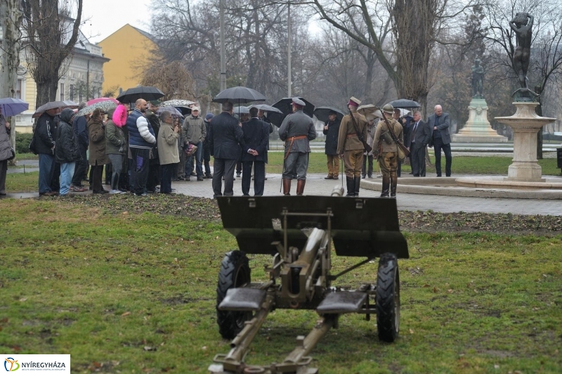 Lengyel ulánusok Nyíregyházán - fotó Szarka Lajos