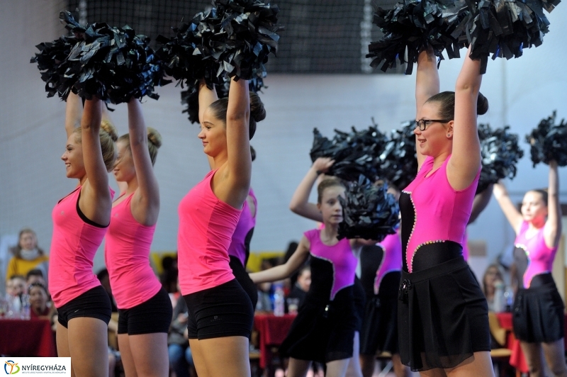 Táncverseny a Bem iskolában II - fotó Szarka Lajos