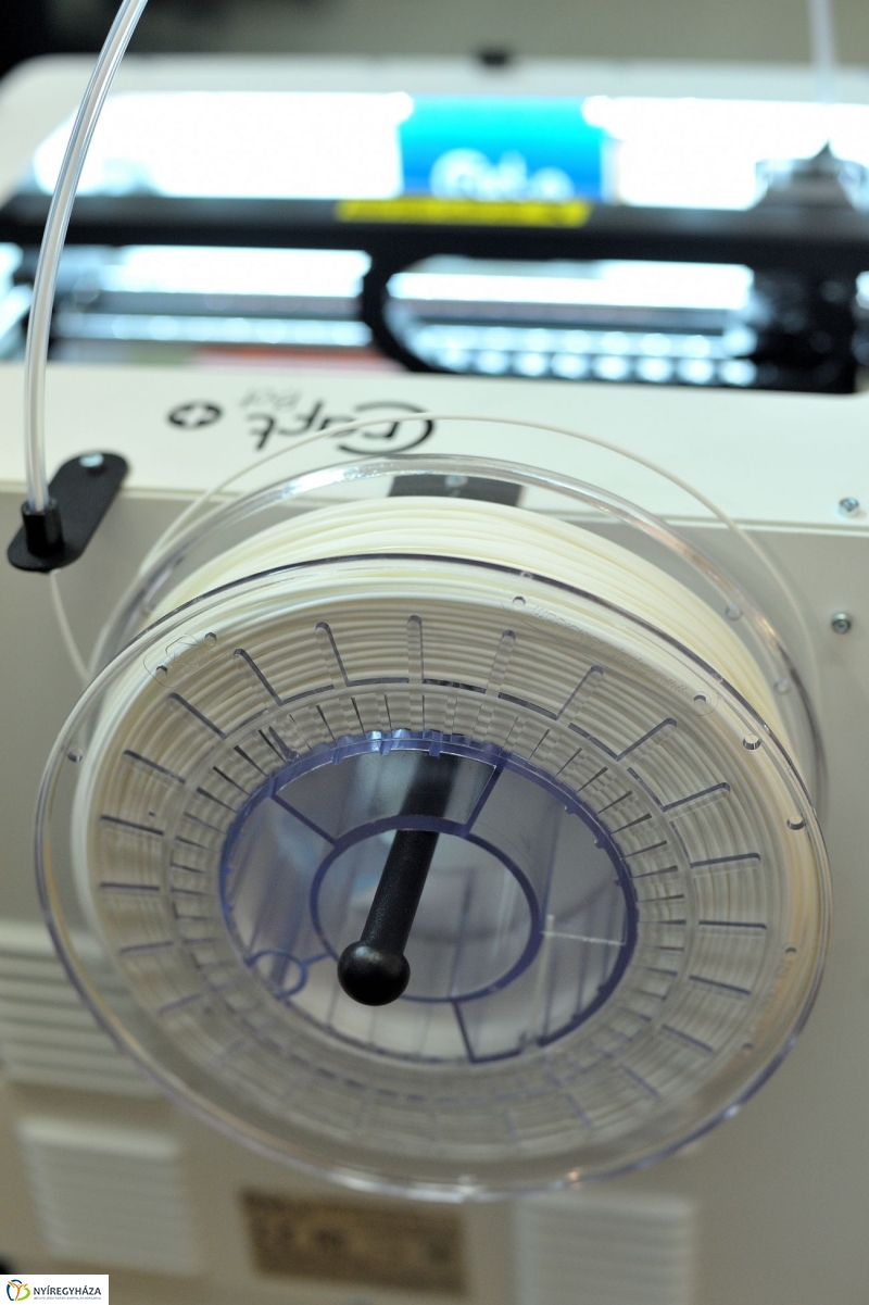 3D nyomtató a Krúdyban - fotó Szarka Lajos