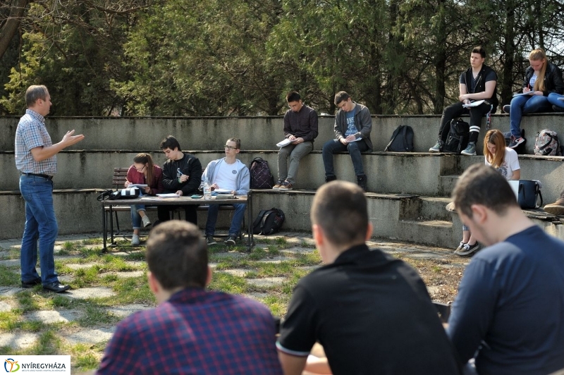 3D nyomtató a Krúdyban - fotó Szarka Lajos