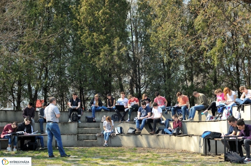 3D nyomtató a Krúdyban - fotó Szarka Lajos