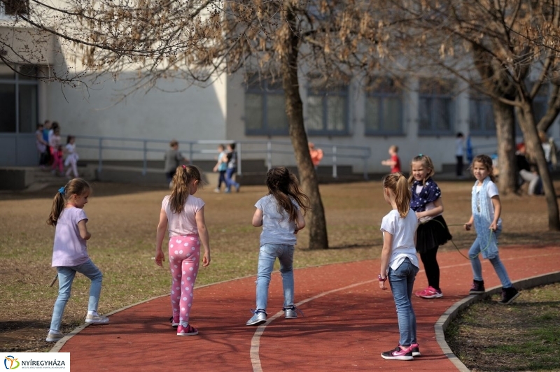 Tavasz a Mórában - fotó Szarka Lajos