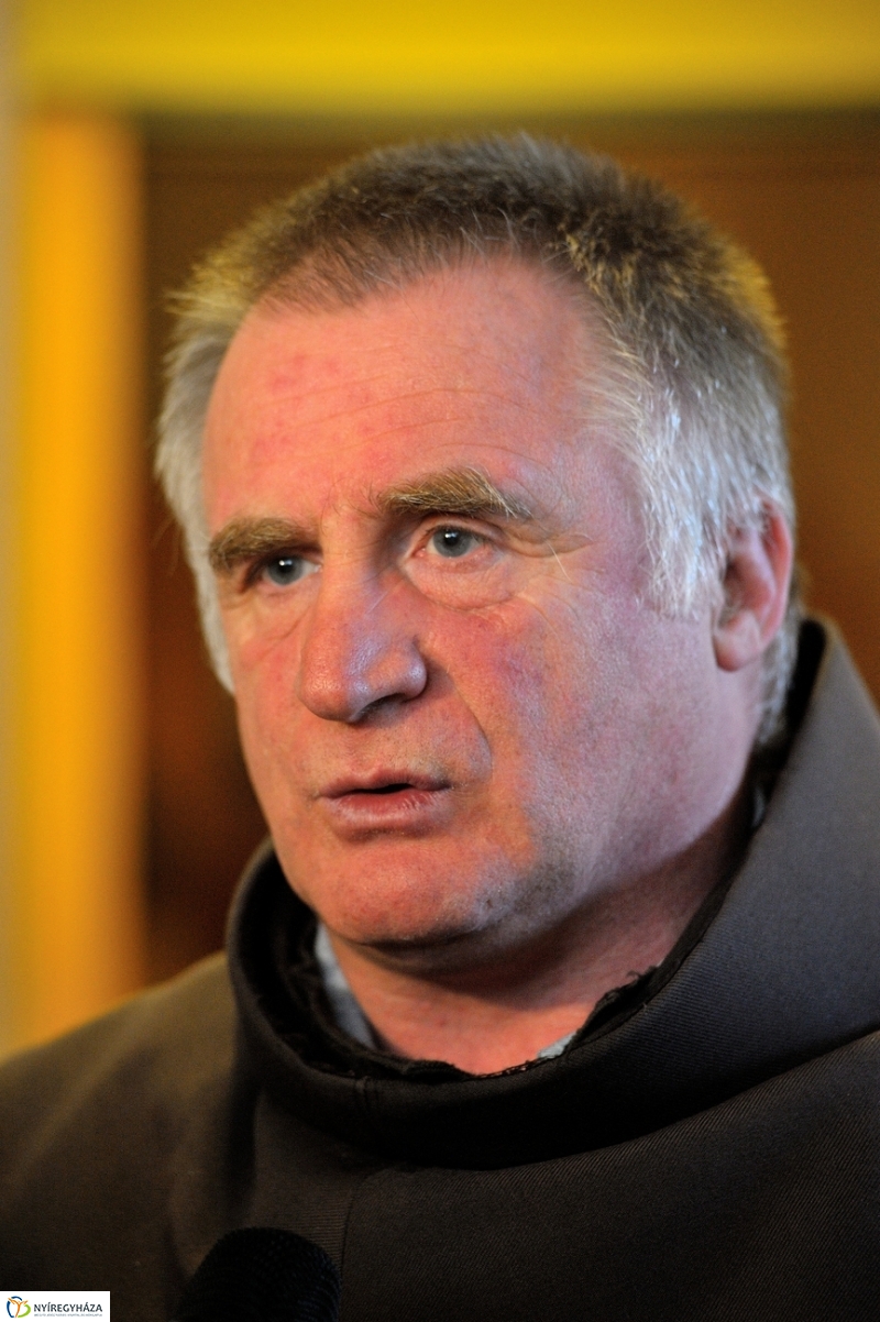 Böjte Csaba Nyíregyházán - fotó Szarka Lajos