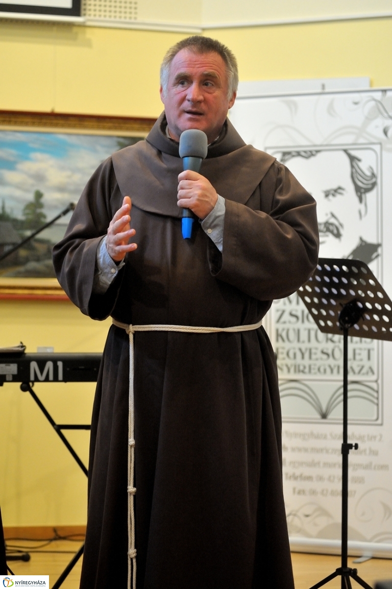 Böjte Csaba Nyíregyházán - fotó Szarka Lajos