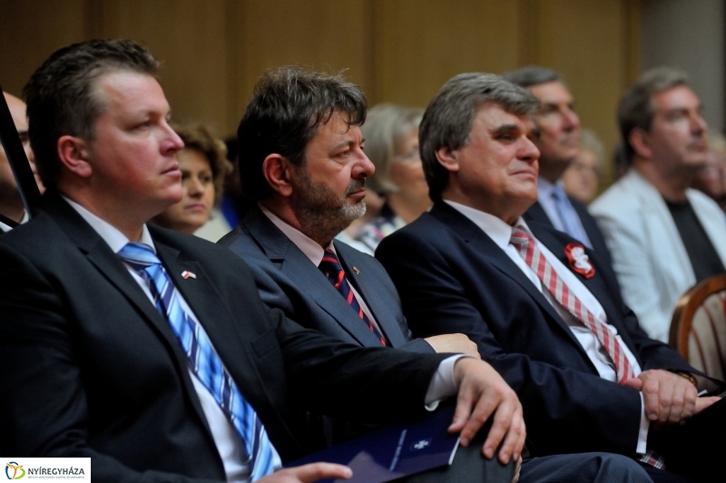 Lengyel magyar, két jó barát - fotó Szarka Lajos