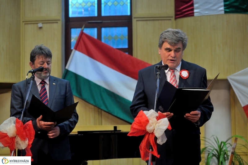 Lengyel magyar, két jó barát - fotó Szarka Lajos