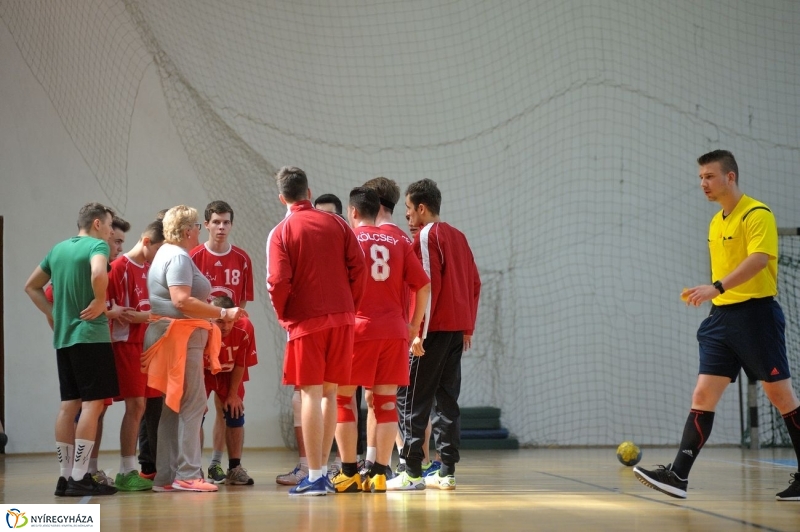 Diákolimpia -  fiú kézilabda - fotó Szarka Lajos