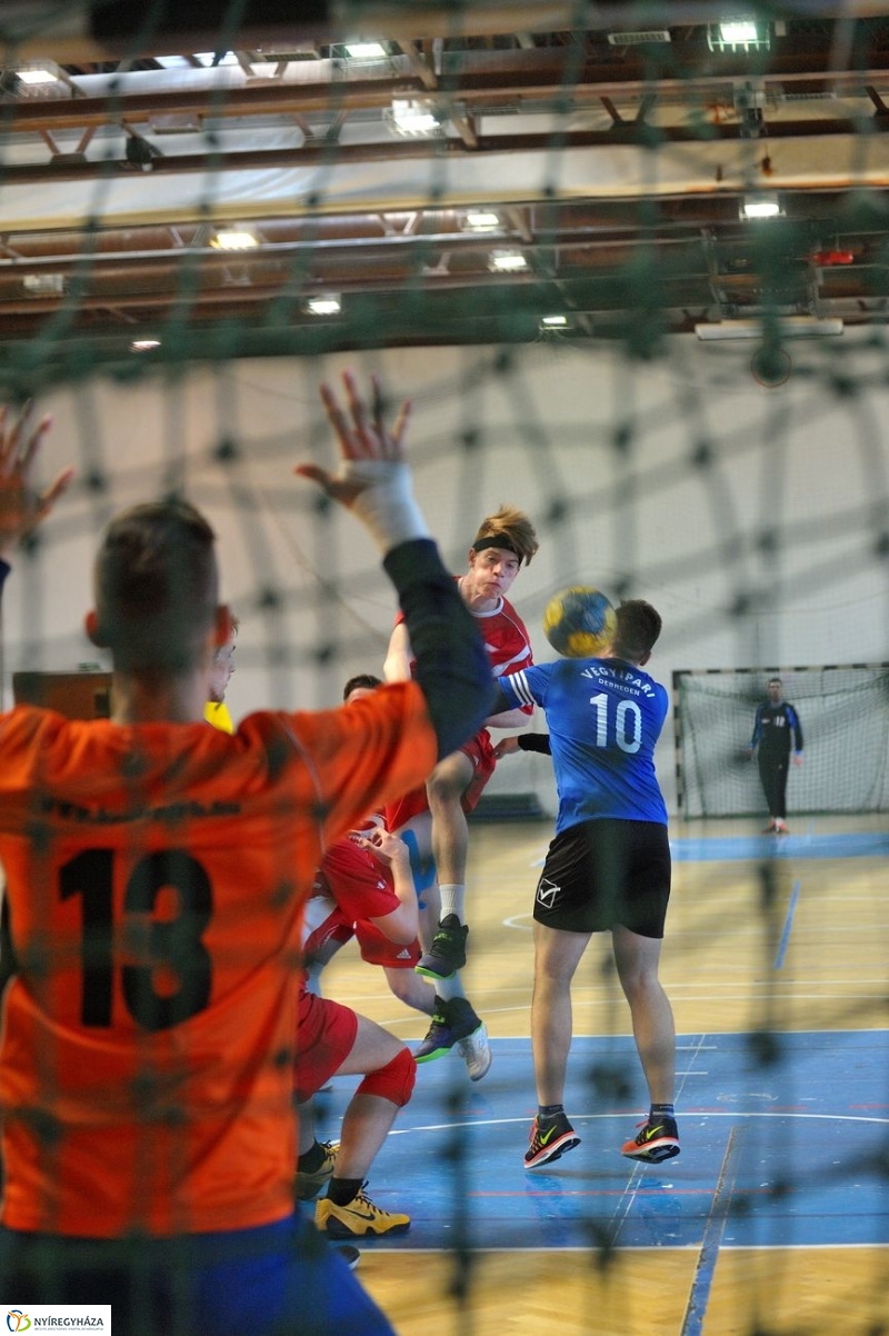 Diákolimpia -  fiú kézilabda - fotó Szarka Lajos