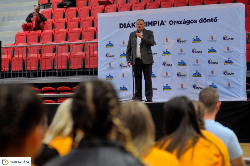 Diákolimpia ünnepélyes megnyitója - fotó Szarka Lajos