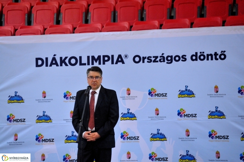Diákolimpia ünnepélyes megnyitója - fotó Szarka Lajos