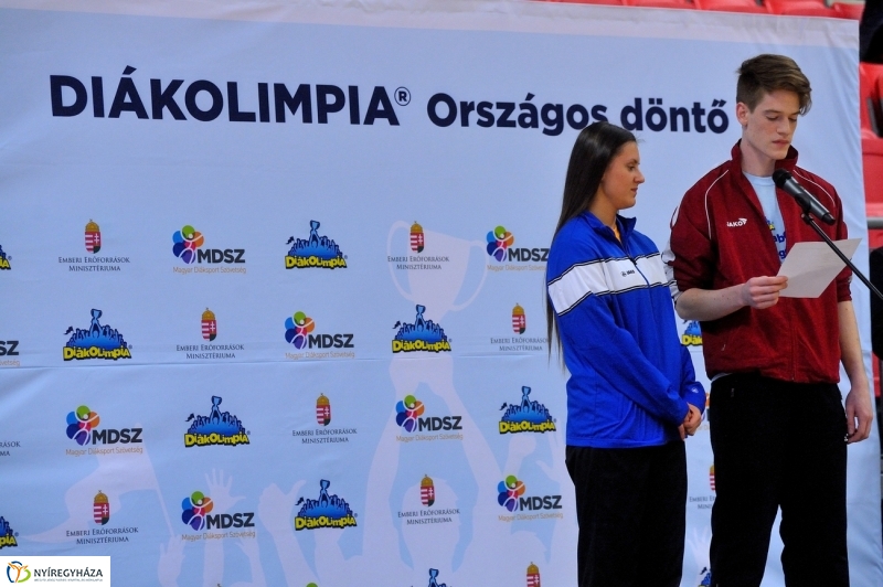 Diákolimpia ünnepélyes megnyitója - fotó Szarka Lajos
