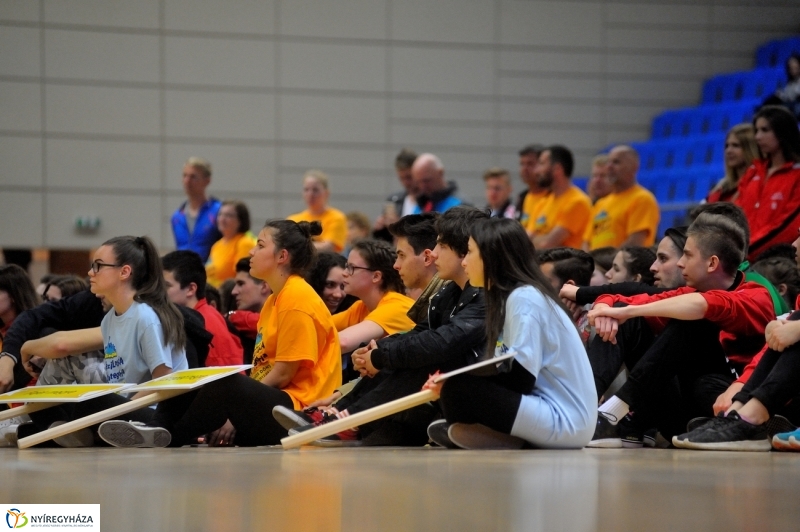 Diákolimpia ünnepélyes megnyitója - fotó Szarka Lajos