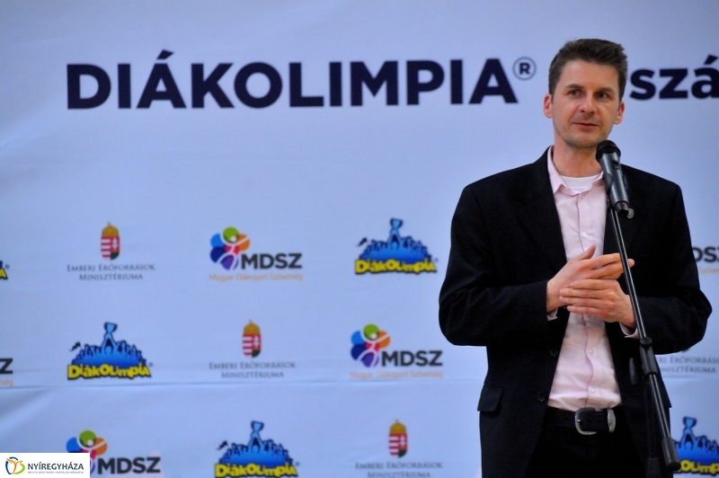 Diákolimpia ünnepélyes megnyitója - fotó Szarka Lajos