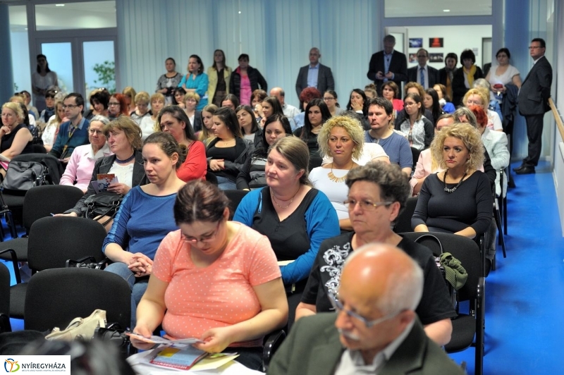 Az Autizmus Világnapja - fotó Szarka Lajos