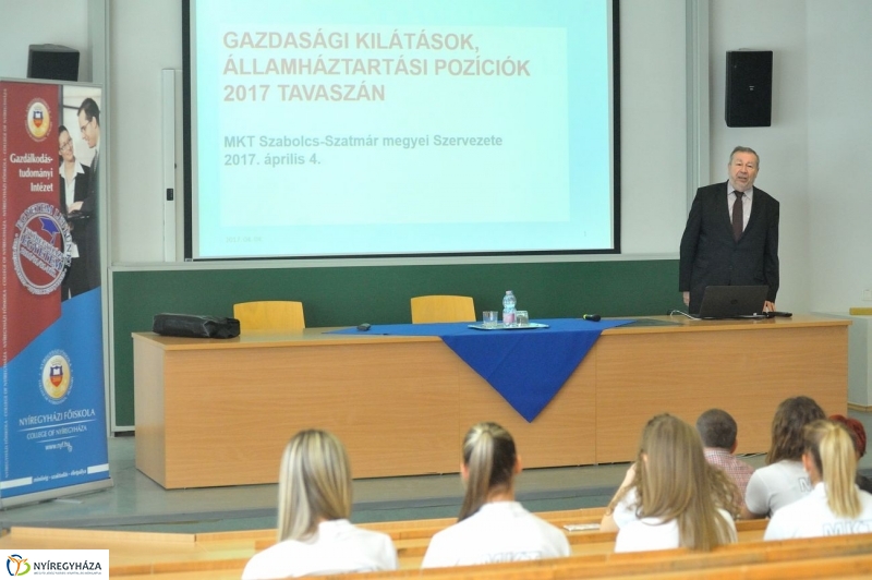 Ülésezett a Közgazdasági Társaság - fotó Szarka Lajos