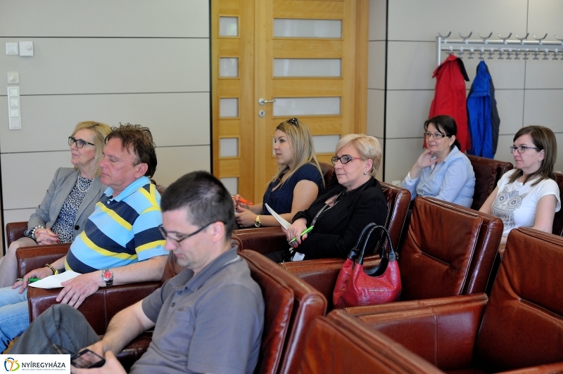 Felvételi adatok az egyetemen - fotó Szarka Lajos