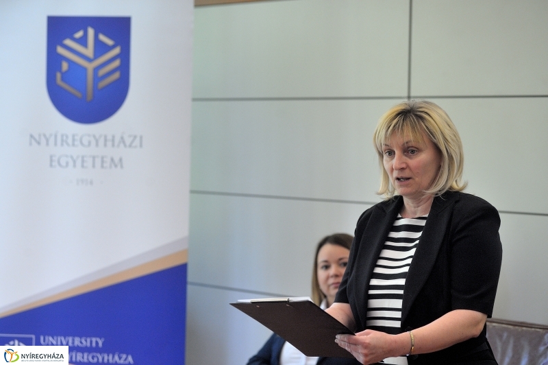 Felvételi adatok az egyetemen - fotó Szarka Lajos