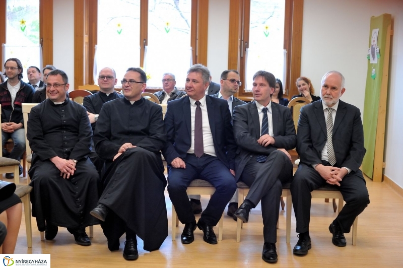 Katolikus óvoda alapkő letétele -fotó Szarka Lajos