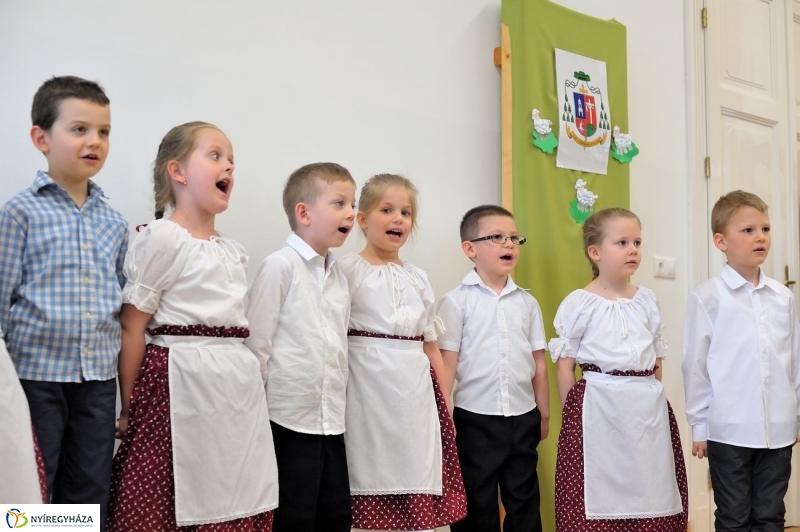 Katolikus óvoda alapkő letétele -fotó Szarka Lajos