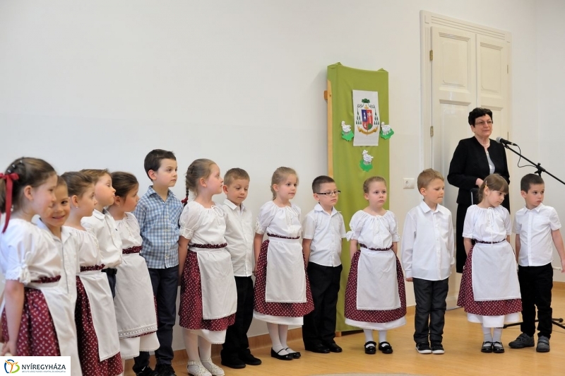 Katolikus óvoda alapkő letétele -fotó Szarka Lajos