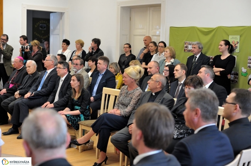 Katolikus óvoda alapkő letétele -fotó Szarka Lajos