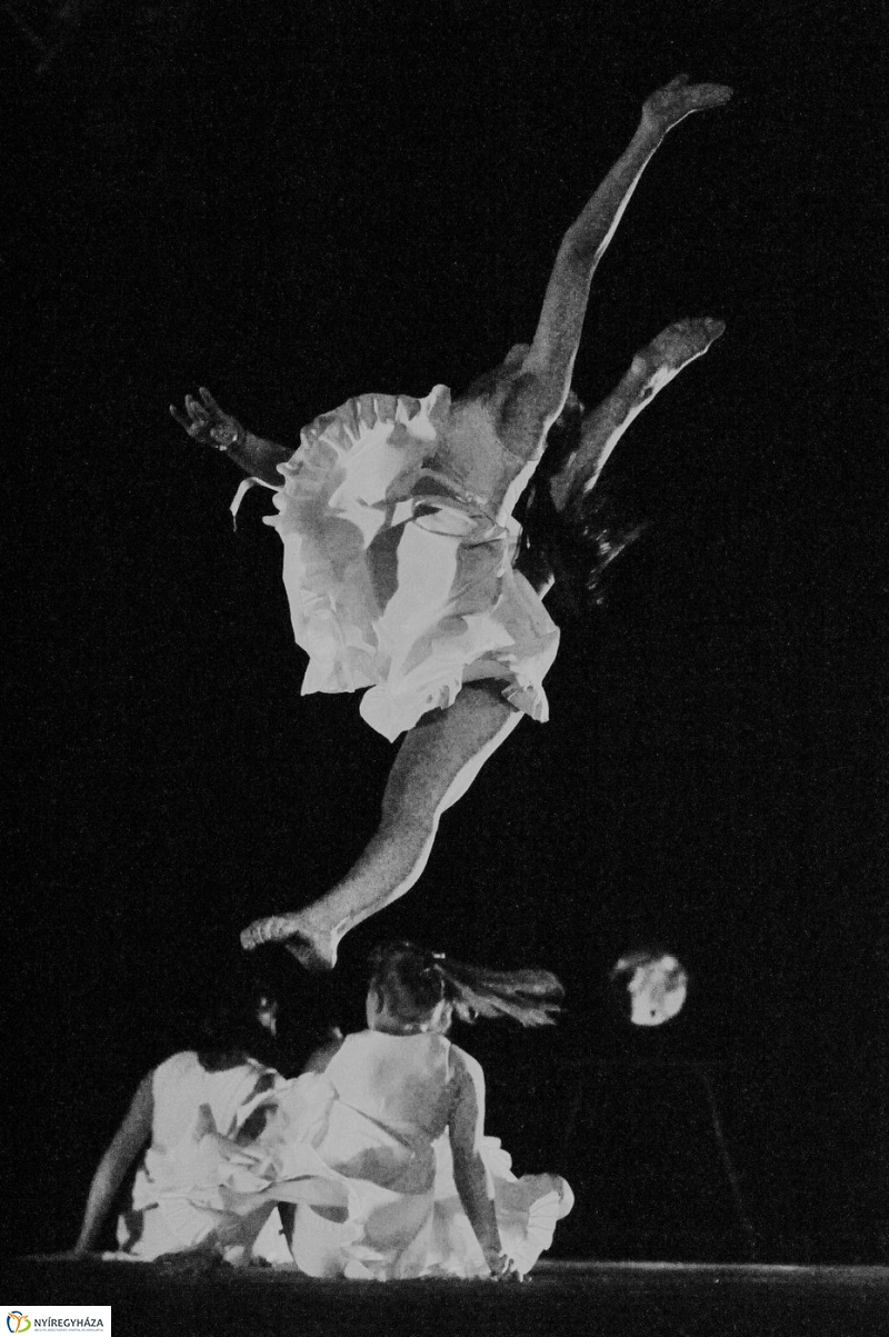 Üzenet a biztonságért - fotó Szarka Lajos