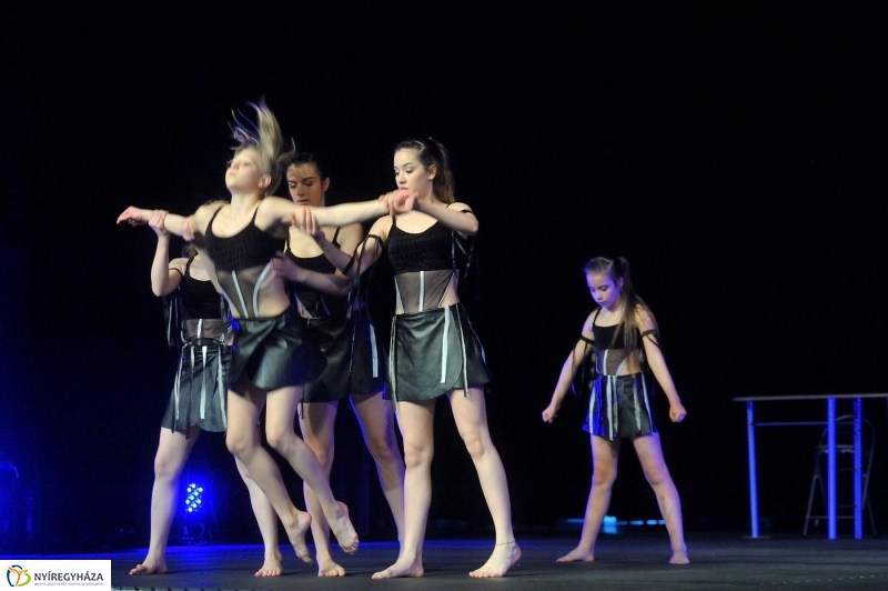 Üzenet a biztonságért - fotó Szarka Lajos