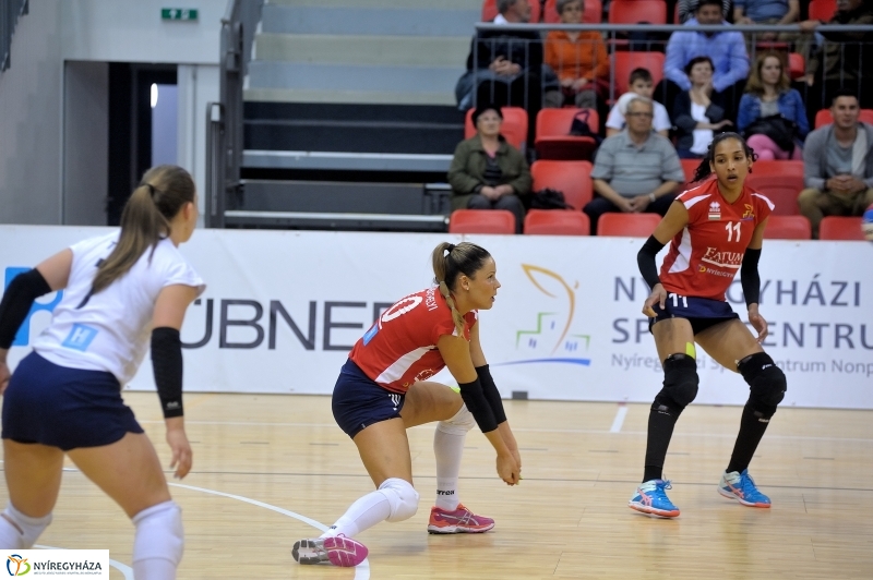 Fatum Nyíregyháza - Vasas női röplabda - fotó Szarka Lajos