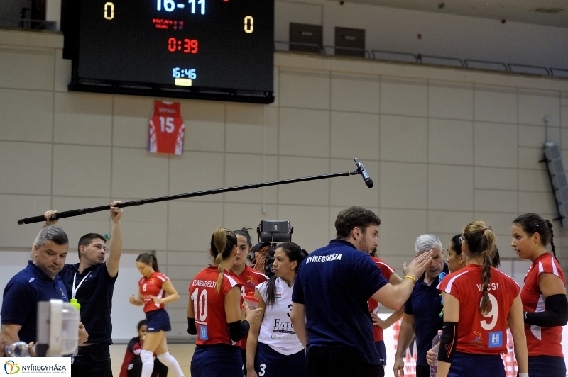 Fatum Nyíregyháza - Vasas női röplabda - fotó Szarka Lajos