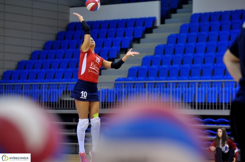 Fatum Nyíregyháza - Vasas női röplabda - fotó Szarka Lajos
