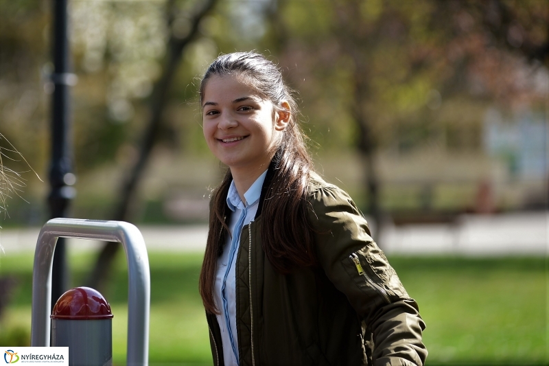 Kizöldült a Sóstó