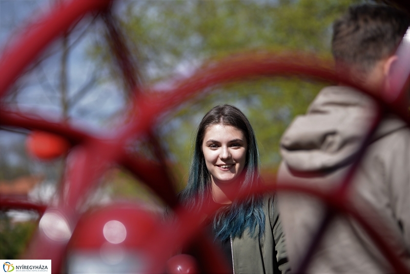 Kizöldült a Sóstó