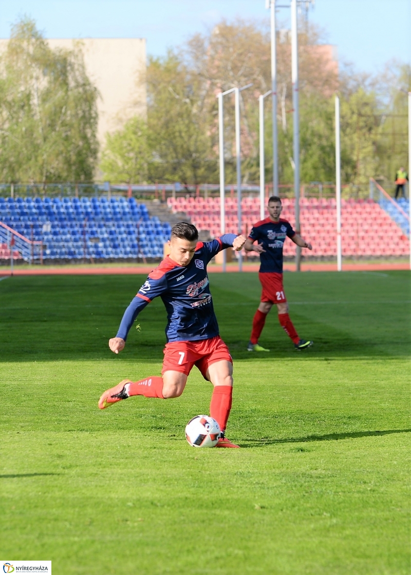 Szpari-Cegléd labdarúgó mérőzés