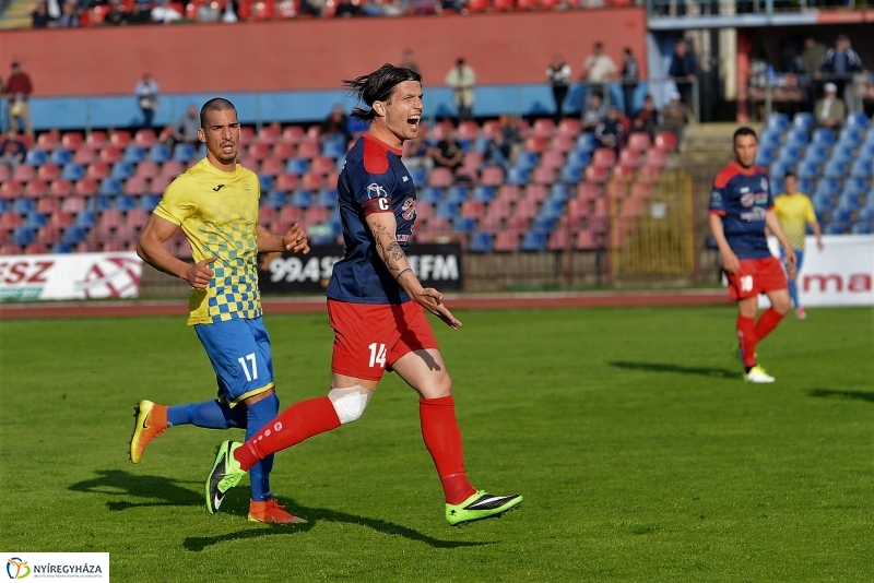 Szpari-Cegléd labdarúgó mérőzés