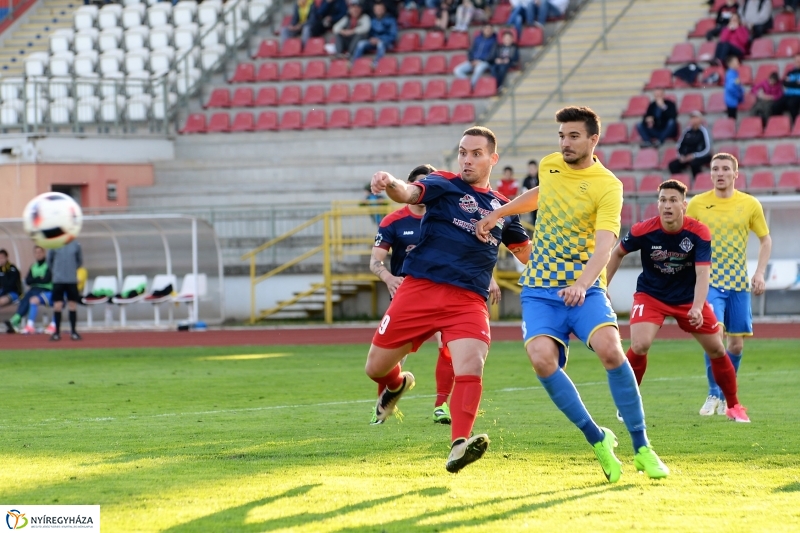 Szpari-Cegléd labdarúgó mérőzés