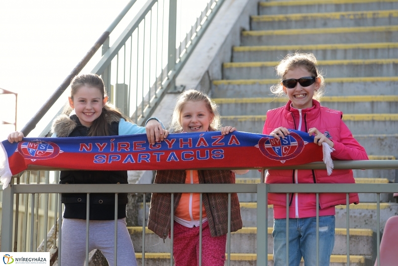 Szpari-Cegléd labdarúgó mérőzés