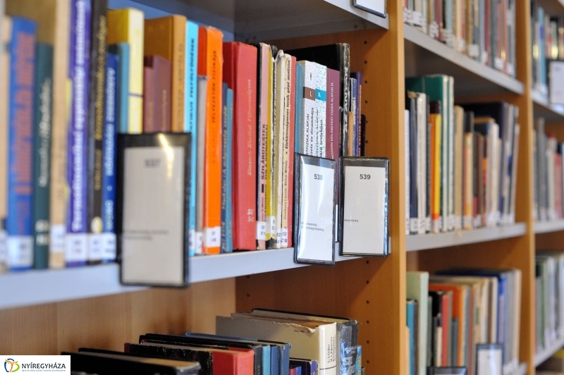 Könyvtári Világnap - fotó Szarka Lajos