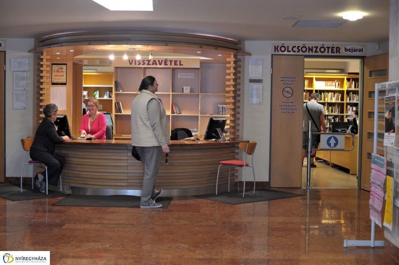 Könyvtári Világnap - fotó Szarka Lajos