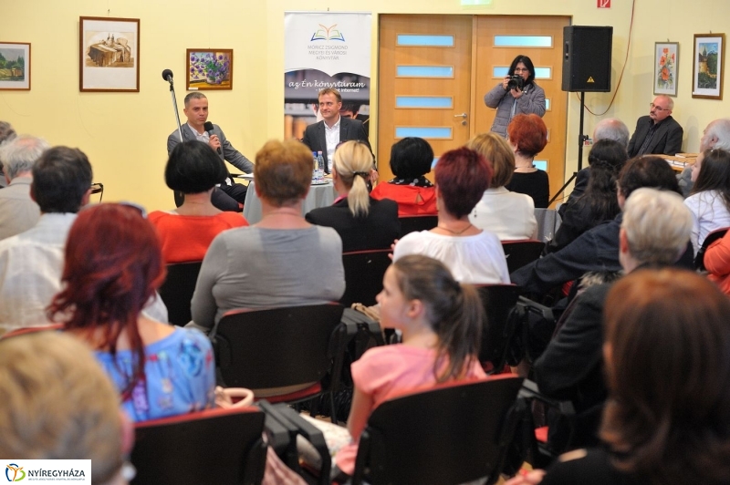 Ha mikrofon kerül a kezedbe - fotó Szarka Lajos