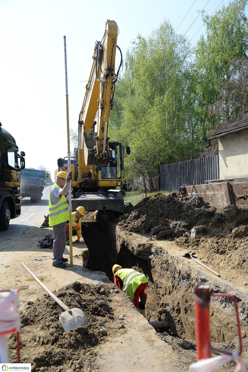 Megkezdődtek a munkálatok a Lujza utcán
